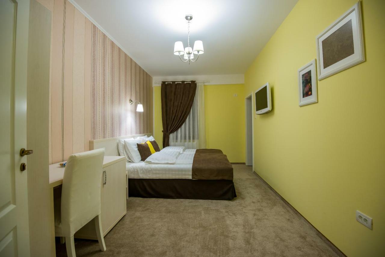 Hotel French Boutique Brașov Exterior foto